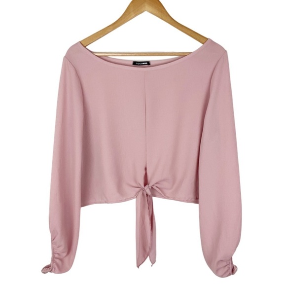 Fashion Nova Tops - Fashion Nova Long Sleeve Tie Front Pink Crop Top